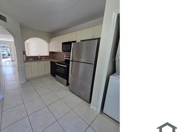 1251 SE 29th St, Homestead, FL