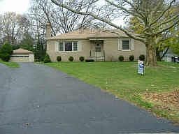 1st image of 460 Oxford Ct