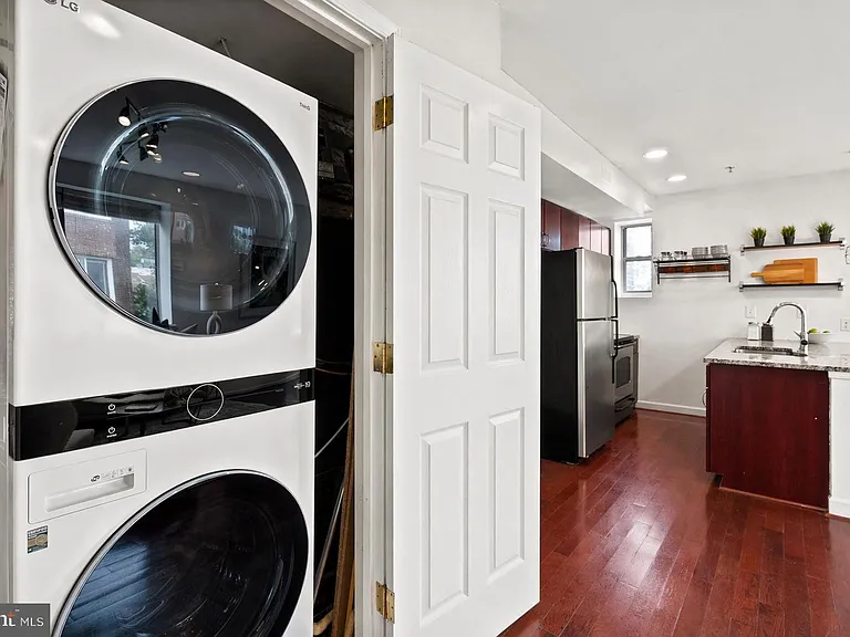5401 9th St NW #201 — Photo 16