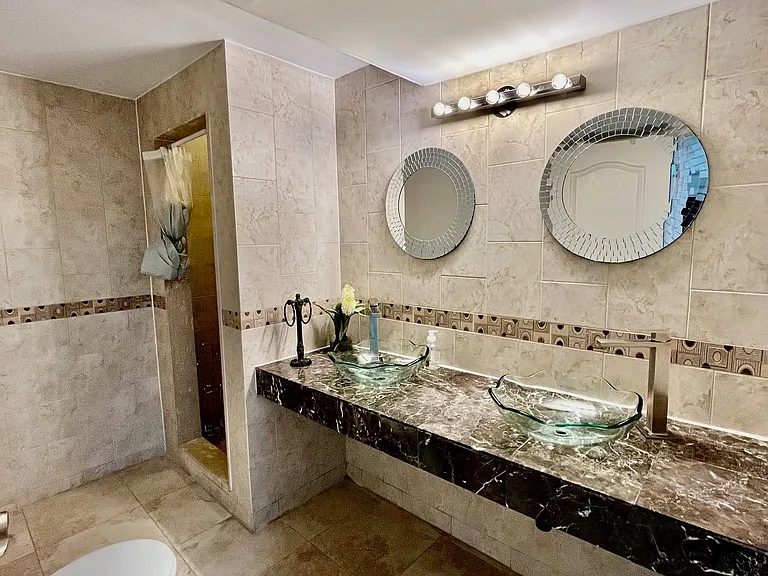 5 King William Cres #BASEMENT — Photo 7