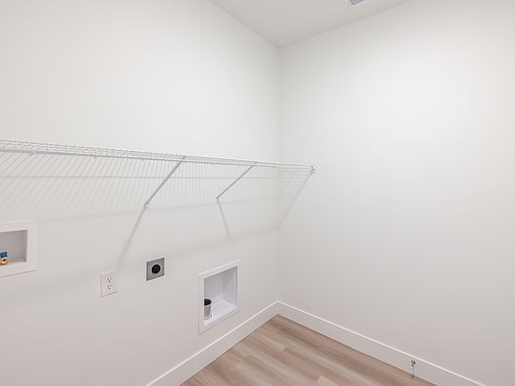 4th image of 4668 S Olive Ave #T204
