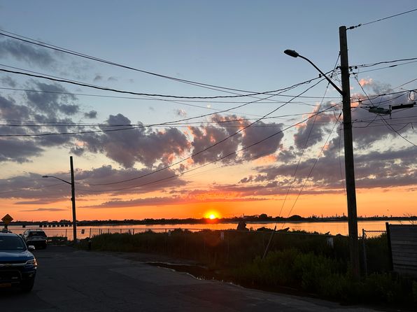 (undisclosed Address)