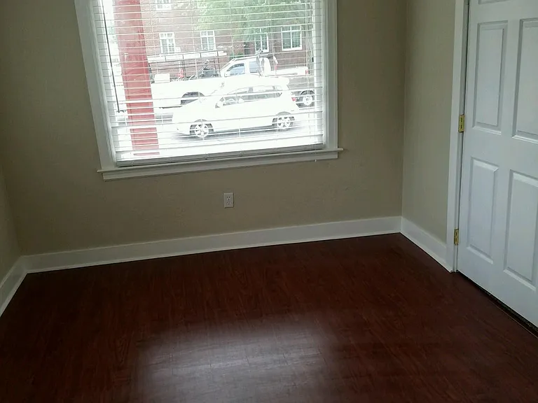 650 Marion St NE #1 — Photo 56