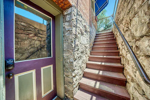 Studio, 507 sqft, $1,700 — Photo 3
