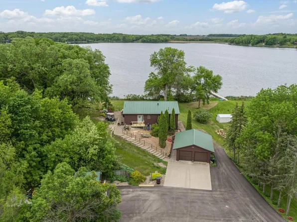 9322 Dodd Rd, Kilkenny, MN 56052