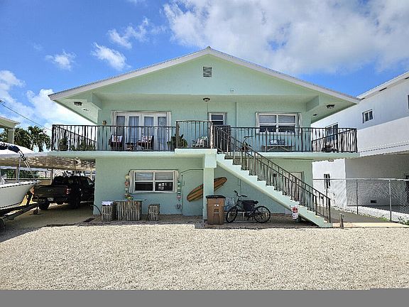 2nd image of 156 Ocean Shores Dr