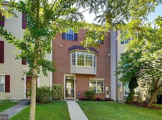 9237 Fairlane Pl, Laurel, MD 20708