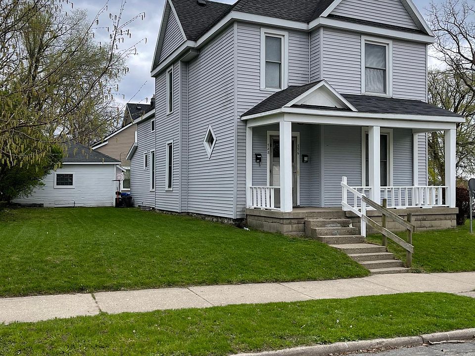 1st image of 728 Sinclair Ave NE