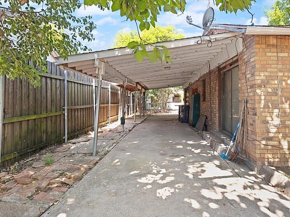 5th image of 3907 Odessa St
