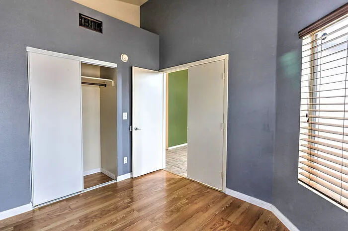 3039 W Calle Levante — Photo 14