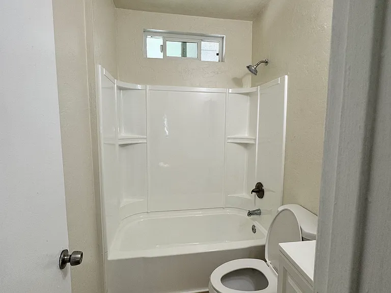 3863 Franklin Ave #3863 — Photo 7