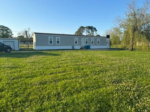 1181 Simon Angelle Rd, Arnaudville, LA 70512