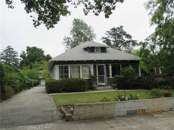 582 N Oakland Ave, Pasadena, CA 91101