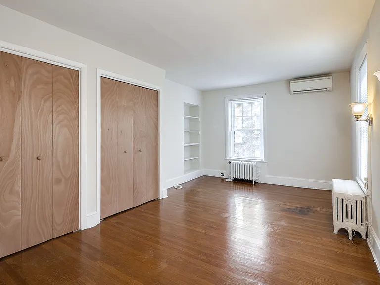 3rd Floor bedroom