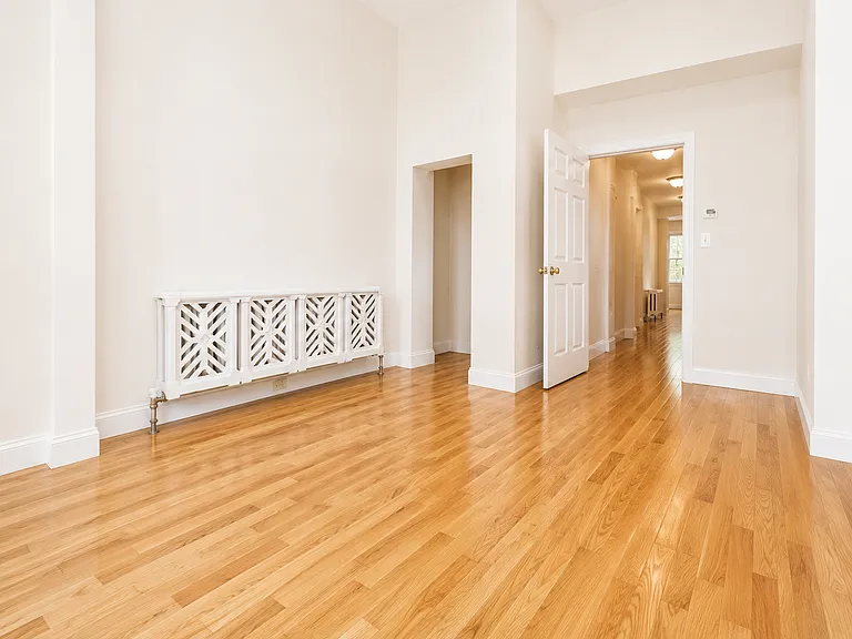 2808 W Girard Ave #A — Photo 4