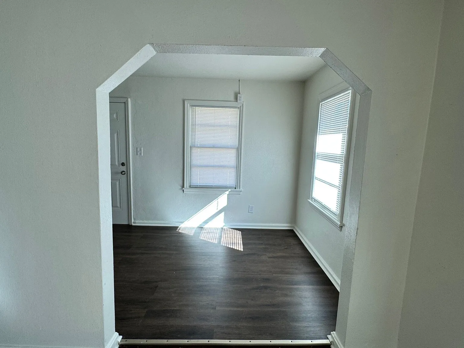 1480 Brewer Ave — Photo 4