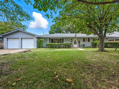 1711 Barton Dr, Arlington, TX, 76010