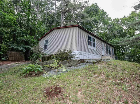 13 Harding Hill Road, Sunapee, NH 03782