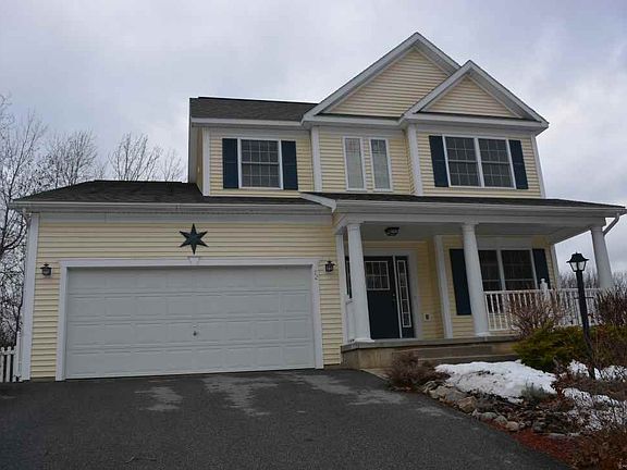 3rd image of 72 Valleywood Dr