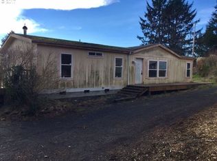 1750 5th St, Astoria, OR 97103