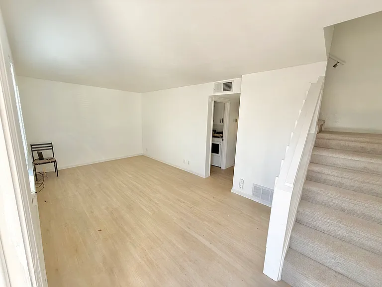 741 Camino Floretta NW — Photo 2