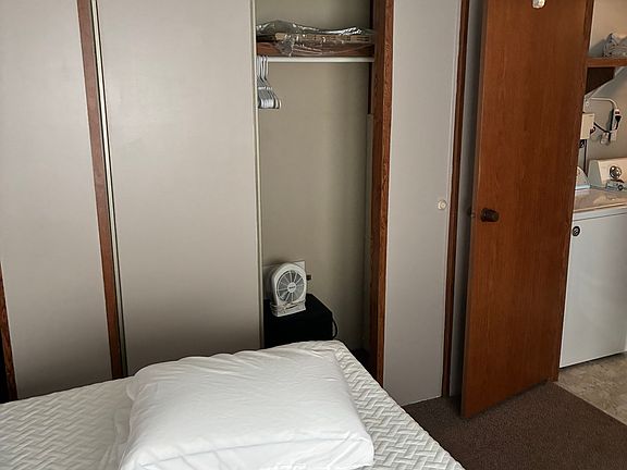 4th image of 29 Rob Net Dr