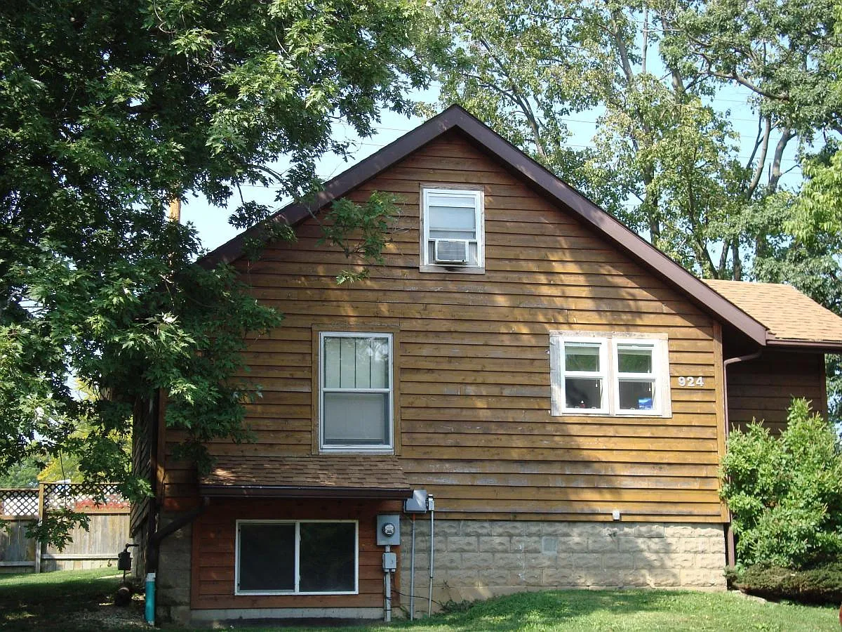 2 bed, 1300 sqft, $1,790 — Photo 4