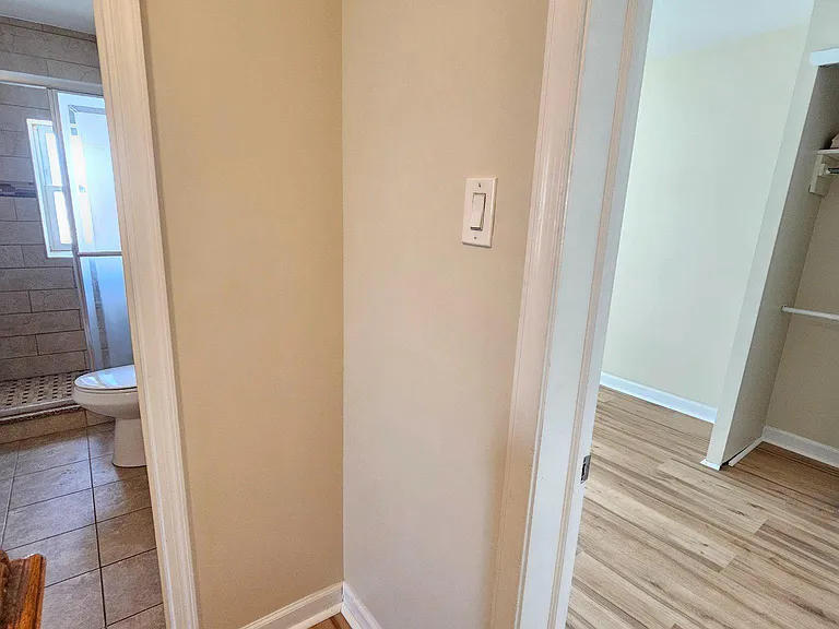 130 Rockland Ave — Photo 14
