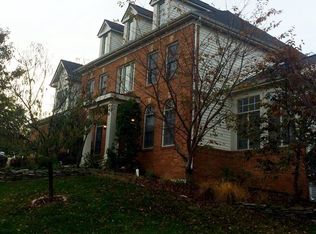 7023 Highland Meadows Ct, Alexandria, VA 22315