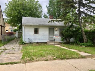 3745 N 96th St, Milwaukee, WI 53222