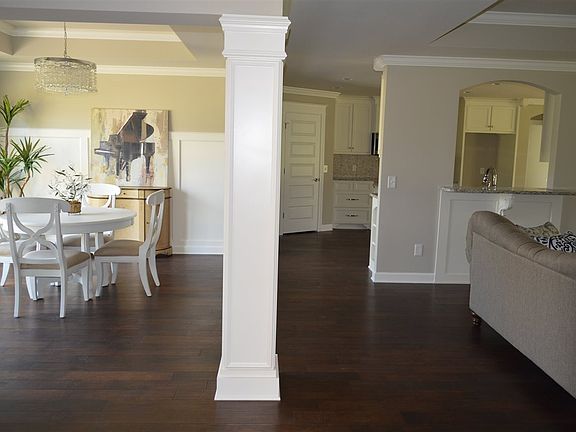 5th image of 103 Mosswood Dr