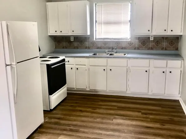 Lakefront Rentals ~ Duplexes
