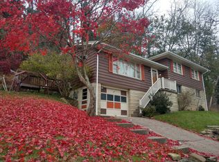 7 Willetta St, Martins ferry, OH 43935