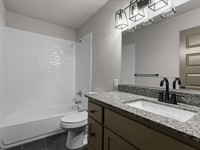 522 S Duncan Ave — Photo 27