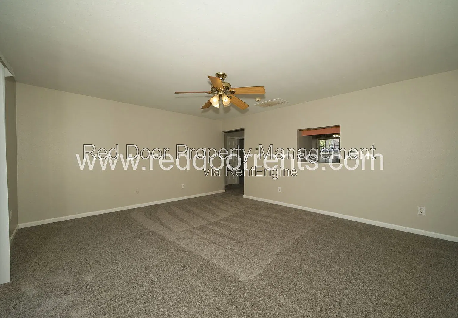 3 bed, 2.0 bath, 1212 sqft, $1,710 — Photo 4