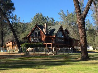 8050 Secluded Valley Dr, Redding, CA 96001