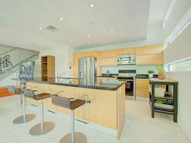 1577 Bay Rd #201 — Photo 7