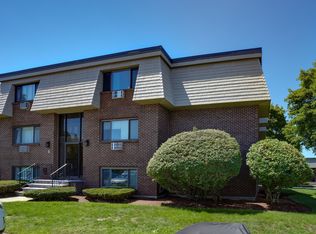 Hallmark Gardens, Burlington, MA 01803
