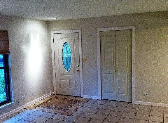 Entry - Front Door/Closet