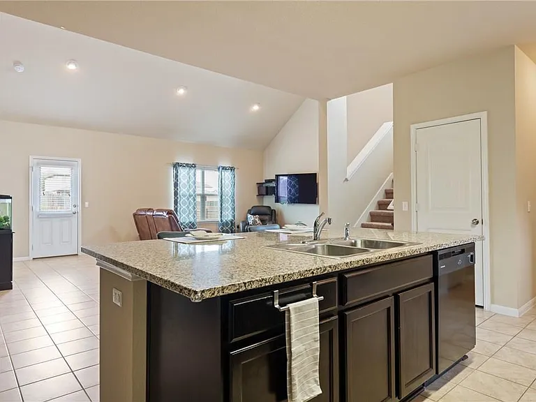 206 Llano River Trl — Photo 13