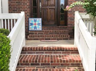 2394 Oak View Dr, Springdale, AR 72762