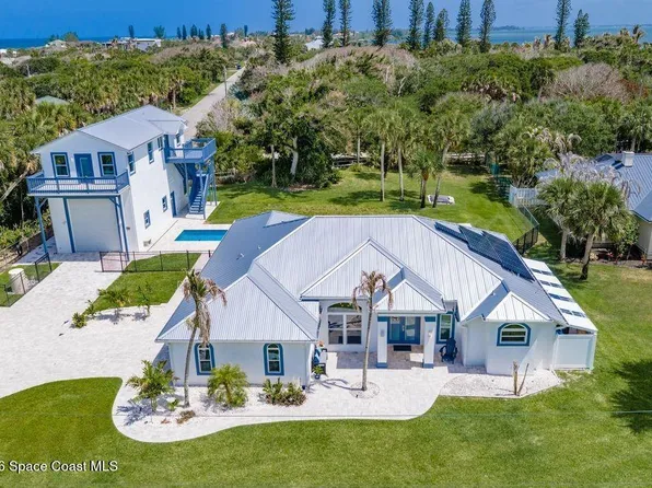125 Bayshore Dr, Melbourne Beach, FL 32951
