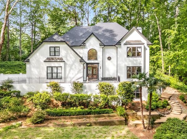 900 Edgewater Dr NW, Atlanta, GA 30328