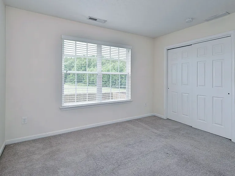 4688 Yeardley Loop — Photo 27