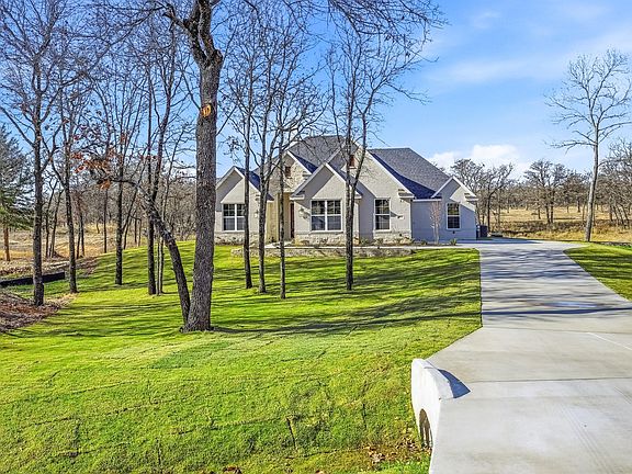2nd image of 1053 Llano Way