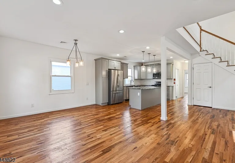 43 Howe Ave #2 — Photo 6