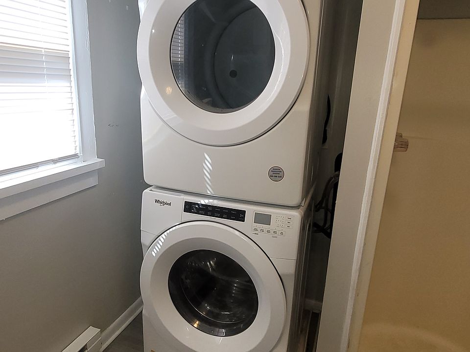 1st image of 28 Trinity St #1