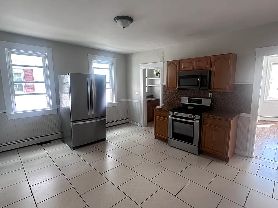 22 Suffolk St #22