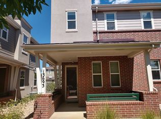 13693 E Weaver Pl, Englewood, CO 80111
