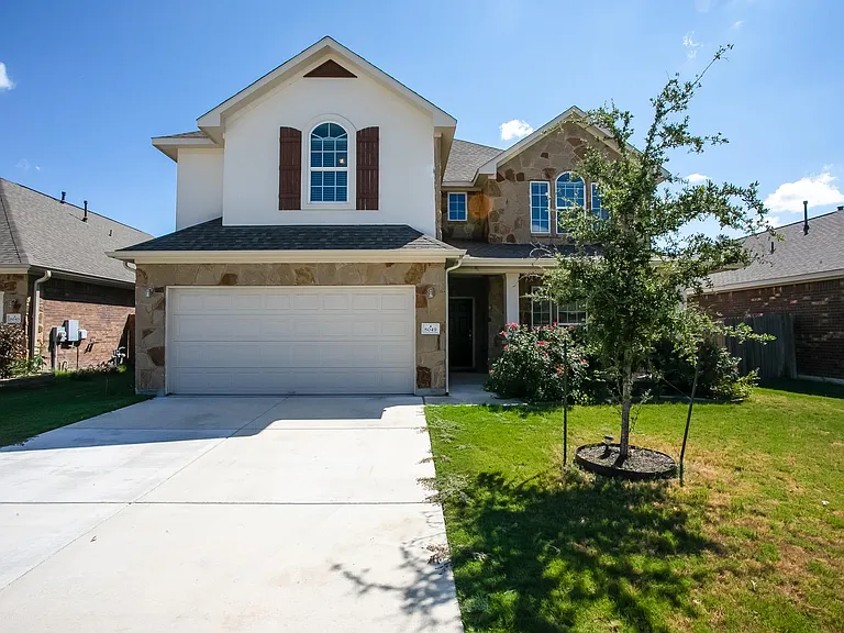 8049 Arezzo Dr — Photo 2